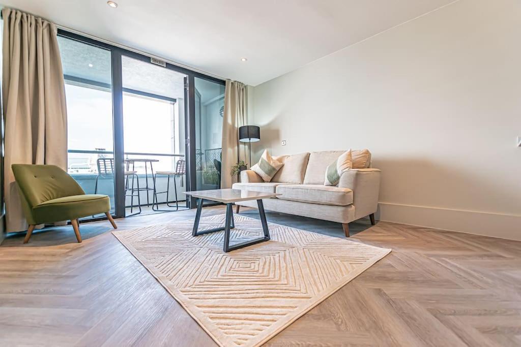 Appartement Luxurious 1 Bed - River View *